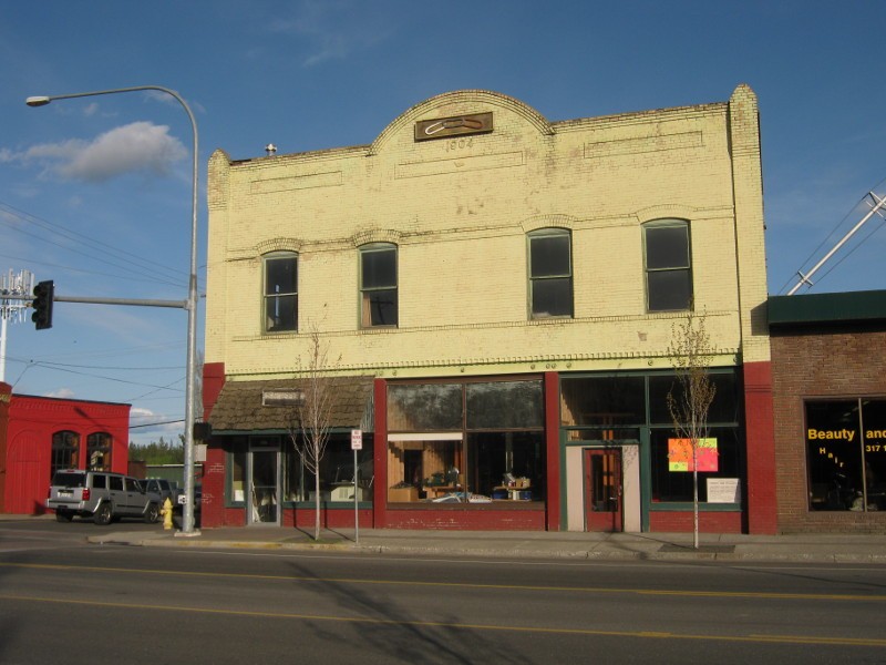 View of the Odd Fellows building about 2000