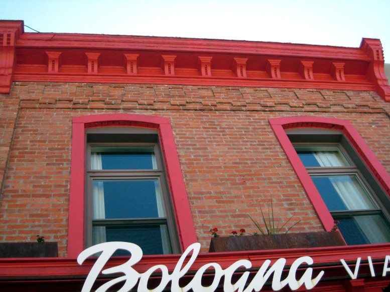 Frank H. Burr Block, west elevation, cornice and brick detail, 2020