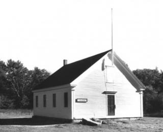 Dry Mills Schoolhouse in its original location 