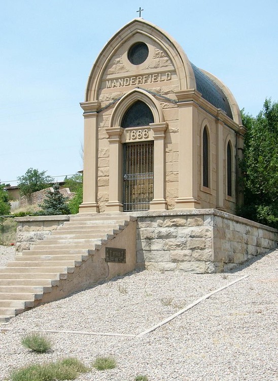 Manderfield Mausoleum as seen today