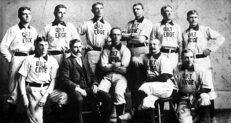 Ruhstaller's advertising went to great lengths, as seen in this 1899 Gilt Edge baseball team photo. Company baseball teams, such as those sponsored by coal operators in West Virginia, were not unusual for the time. Sourced from Esteban Kadle, Pinterest.