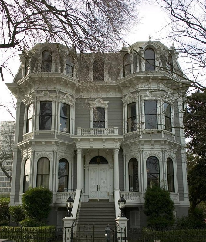 The 3-story structure has 13-foot high ceilings on the first floor and 12-foot ceilings on the second. The entire structure was build 8 feet above street level to avoid the catastrophic floods that plagued Sacramento's earlier history.