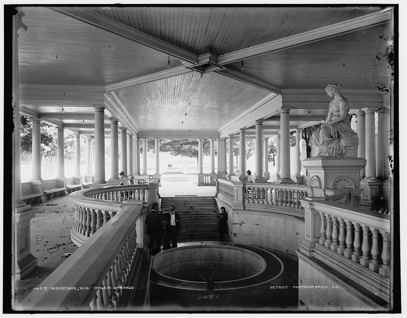 Hygeia Springs Opulent Inside view