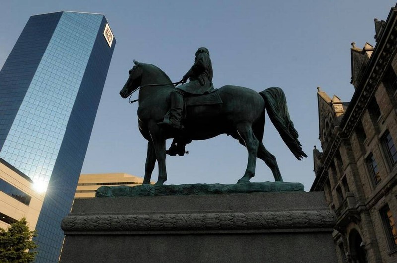 John Hunt Morgan statue (image from the Lexington Herald-Leader)