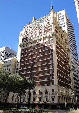 The Adolphus Hotel's 1980s renovation celebrated its history and re-imagined its future.