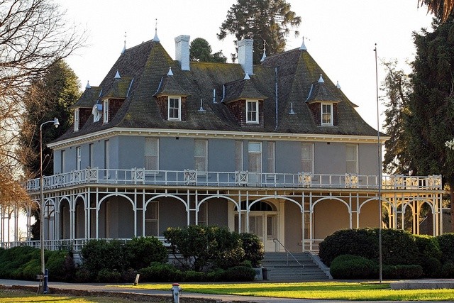 Kearney Mansion