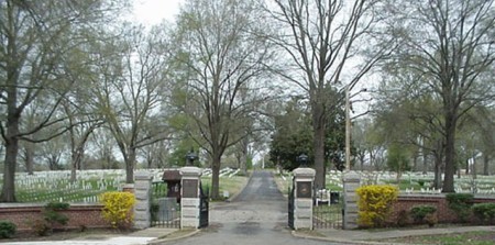 Entrance to Corinth National Cemetery. Photo: U.S. Department of Veterans Affairs - National Cemetery Administration.