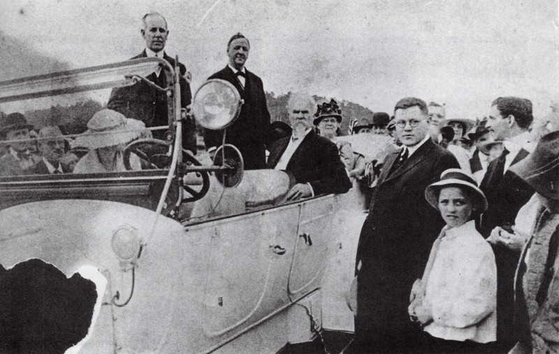 Dignitaries at the groundbreaking, 1917. Left to right: West Virginia Governor John Cornwell, Secretary of the Navy Josephus Daniels, former Governor William MacCorkle, and prominent Charleston businessman R.E.L. Ruffner, who also owned the car.