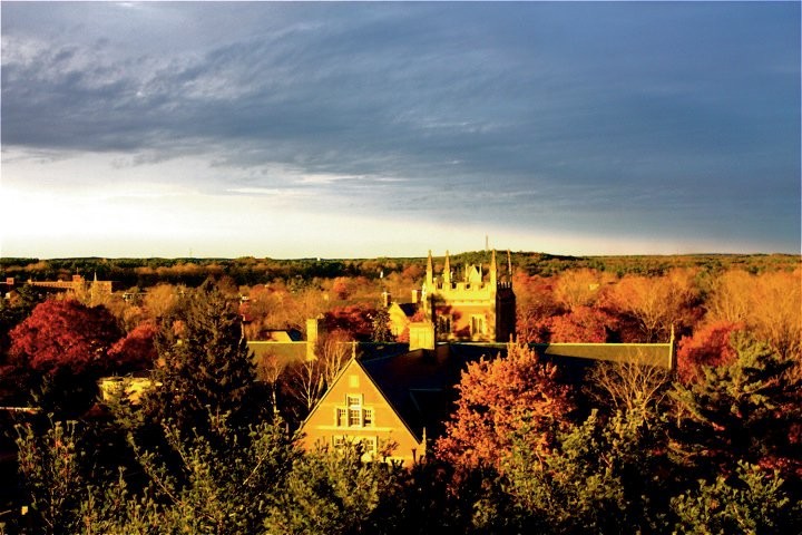 The Bowdoin Campus from an Elevated Point in Autumn of 2010, photograph by user Polarbear 11of Wikimedia Commons