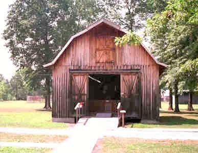 This barn holds General, the third largest horse who has been preserved thanks to taxidermy.