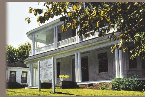 This historic home is the location of the Oakes African American Cultural Center, which celebrates the contributions of the Oakes family other African Americans in Yazoo City and the surrounding region.