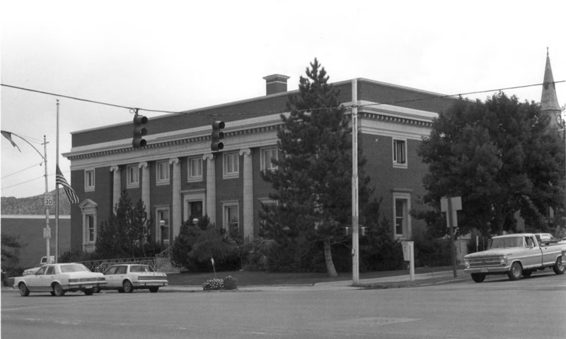 West front and south side of Cedar City Post Office in 1986 photo (Kolva)