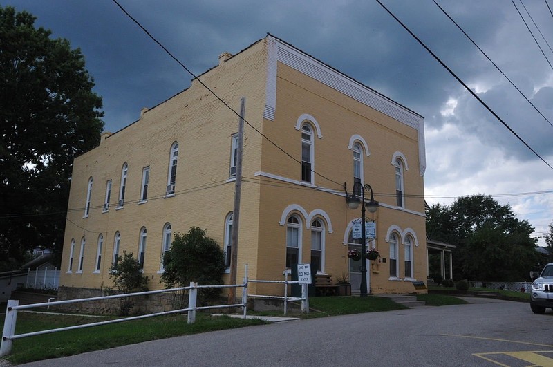 Silas P. Smith Opera House still standing in West Union, but is used for courthouse offices.