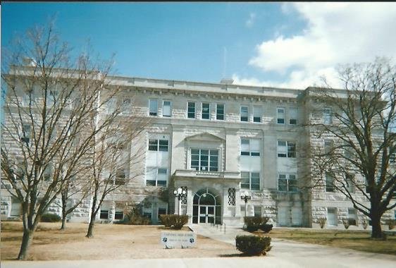 Former Carthage High School, 2017.