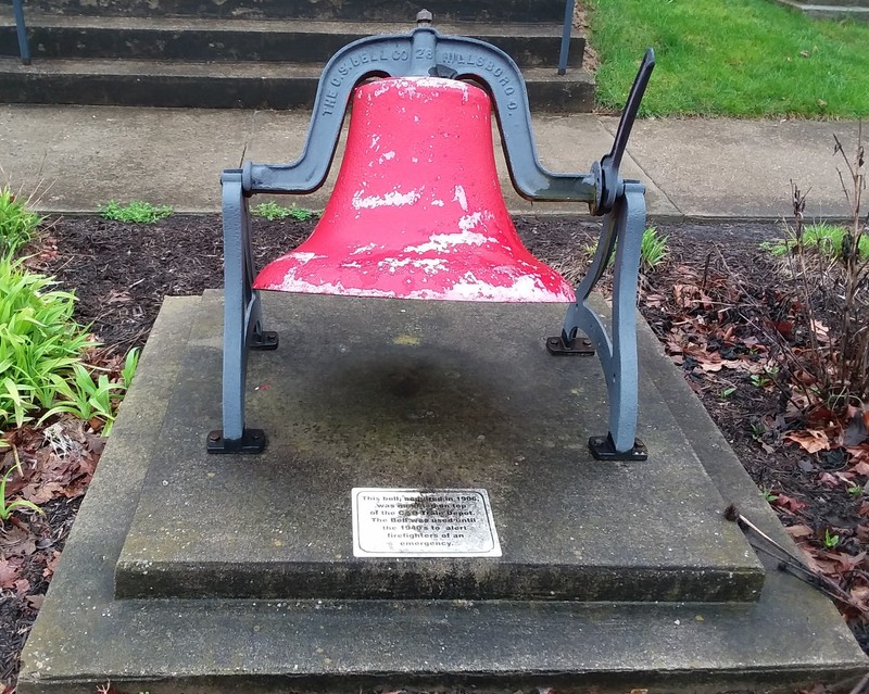 Fire Bell that was first in the C&O Depot before being moved to the City Fire Department on C St. (now first Baptist church Gym)