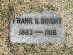 Grave marker reading "Frank S. Bright 1883-1918"