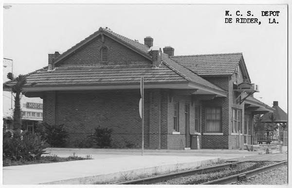 Historic photo of the DeRidder Kansas City Southern Passenger Depot, now the Beauregard Museum.