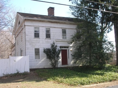 Elmore-Burnham House (1816) at 78 Long Hill Road in South Windsor, CT.