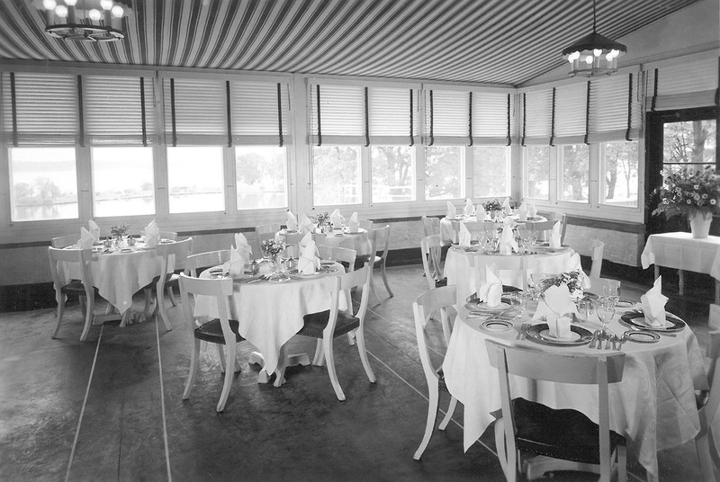 Roger Williams Inn's Crystal Dining Hall in its prime