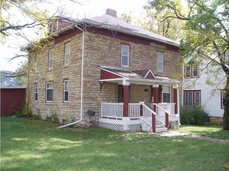 Bowker House in 2006 photograph, facing southeast (KSHS)