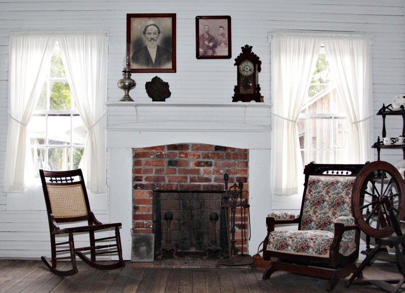 Settlers House Parlor