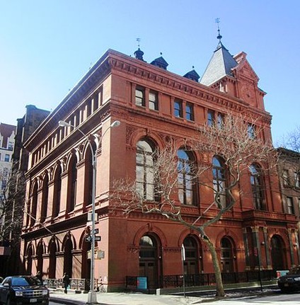 The society's headquarters building, on the corner of Pierrepoint and Clinton Streets, was built in 1878–81 and was designed by George B. Post in the Renaissance revival style.