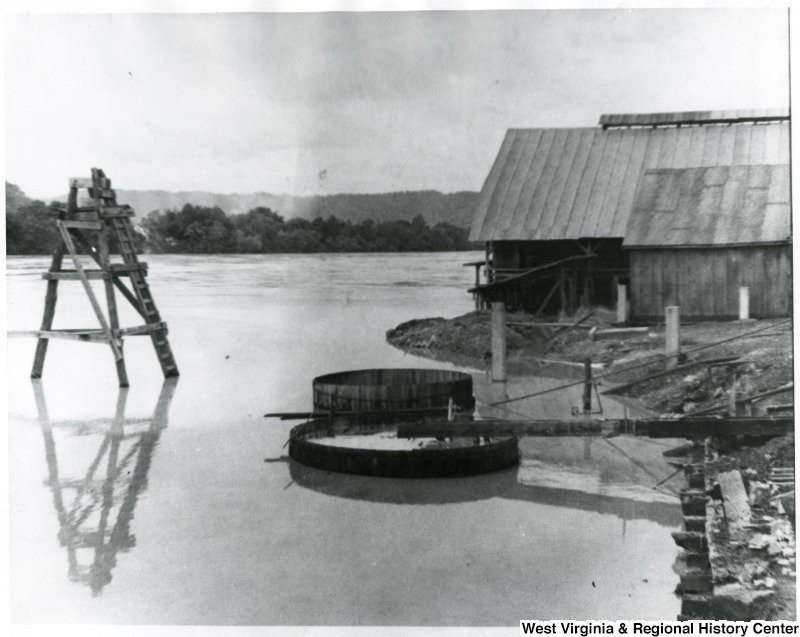 Another view of salt works along the Kanawha River. Parts of the Ruffner operation would have looked much like this. West Virginia & Regional History Center.