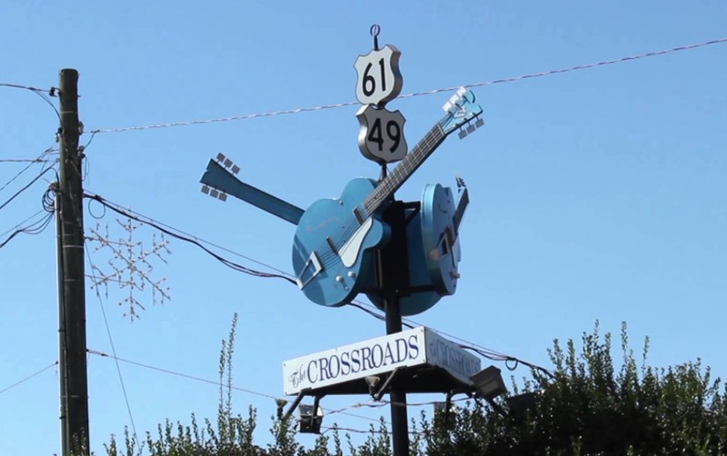 Three guitars at the crossroads stand as a tribute to Robert Johnson.