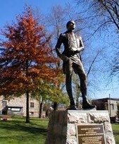 Statue of Marquis de Lafayette.