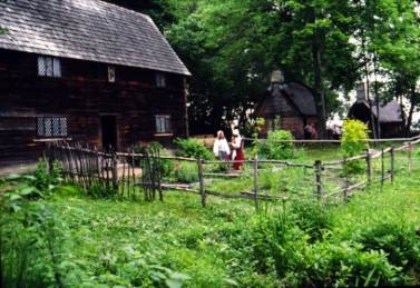 A home and garden at the Salem Pioneer Village (Photo courtesy of Salem Tales)