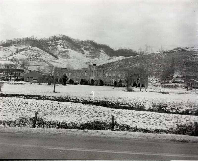 Snow scene, January 27, 1958.