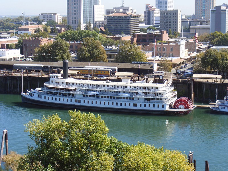 The Delta King, along with its sister boat the Delta Queen, was built in 1927. They transported freight and passengers between Sacramento and San Francisco until 1940.