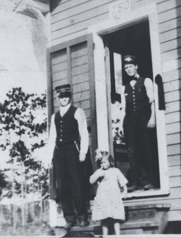 Mayport Conductor Harry Tedder on the left. His daughter, Elizabeth Tedder and unknown conductor to his right. 