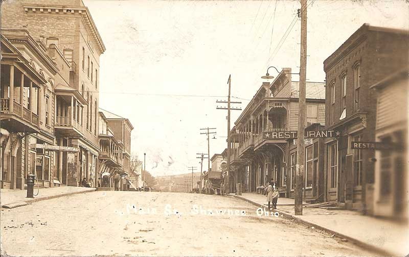 Looking east at the end of West Main Street, 1909
