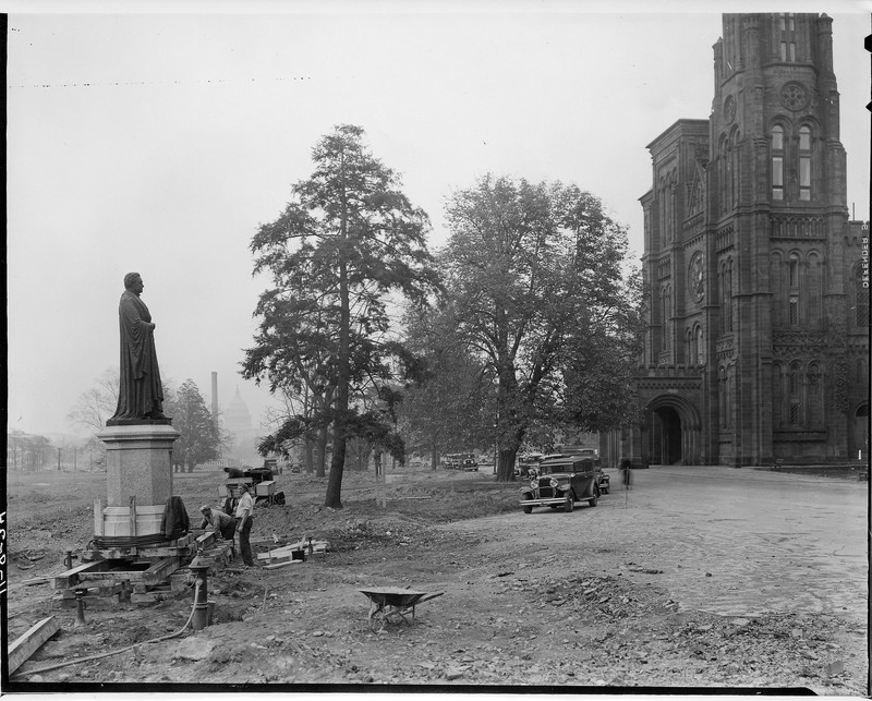 The Joseph Henry statue looks toward the Castle, the place Henry worked and called home until the end of his life. Courtesy of the Smithsonian Institution Archives. 