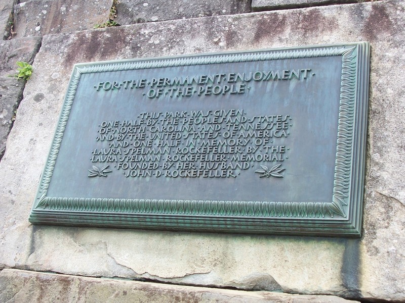 Inscription of the Rockefeller Memorial.
Photo courtesy of The Historical Marker Database, HMdb.org
Photo by Randall York, September 6, 2008