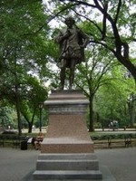 The statue that sits in Central Park.