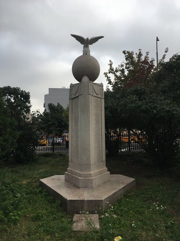 The monument from the front.