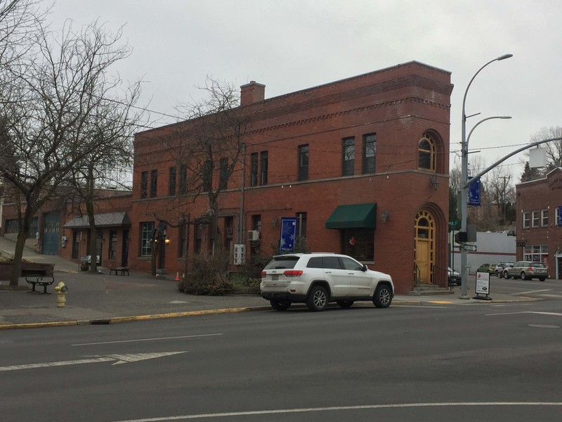 View of the Flatiron Building, taken February 2018.