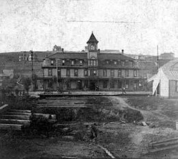 The Palace Hotel, near where the first artesian well in Pullman was discovered 