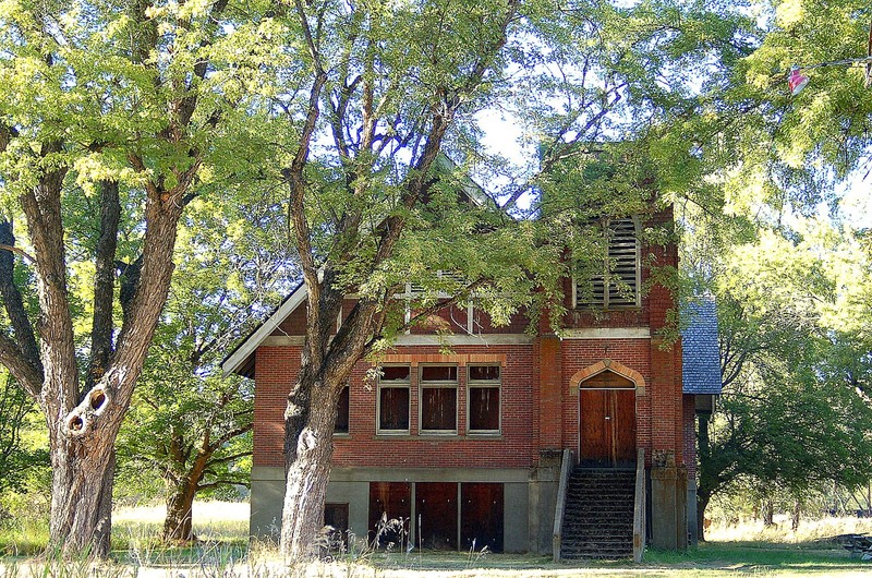 The abandoned United Brethren Church 