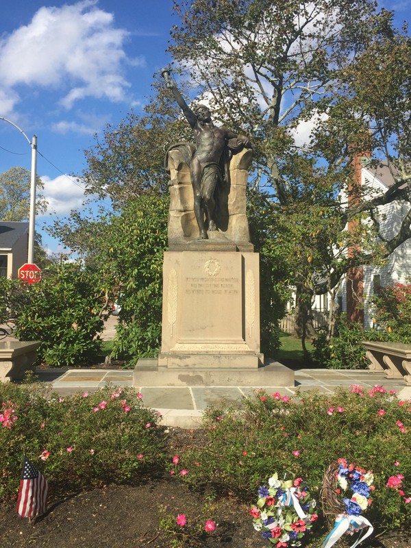 This statue was dedicated in 1925