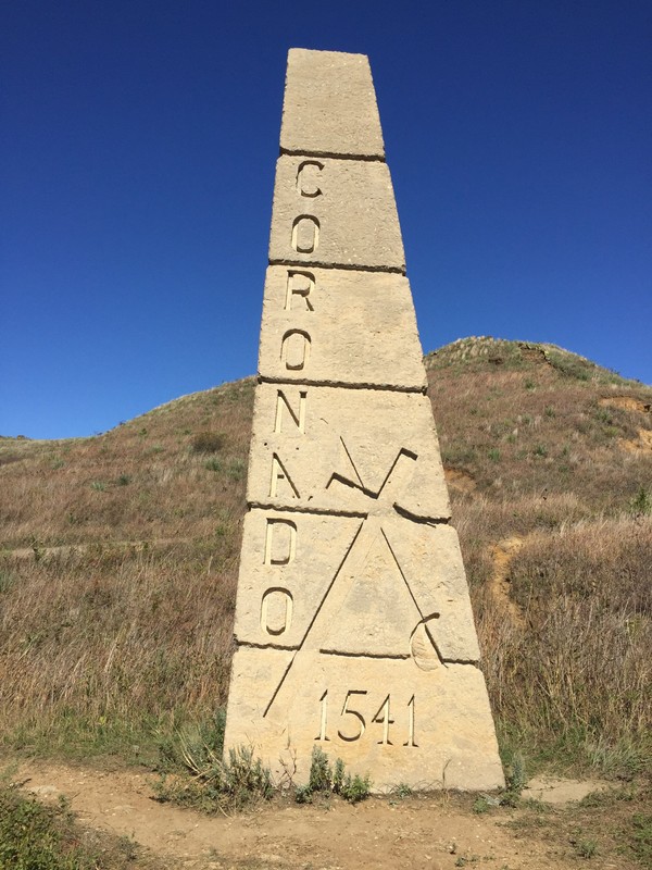 Image of the statue that greets visitors to Coronado Heights.