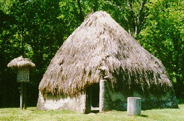 This recreated historic Native American village features three munds, a model village, and a museum. 