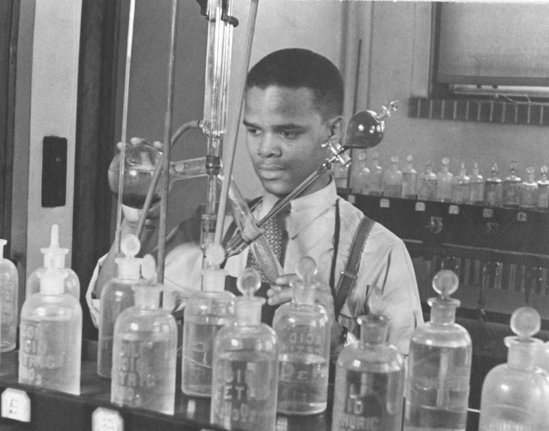 Chemistry lab at Lincoln University, c. 1937
Image courtesy of the Missouri State Museum Collection