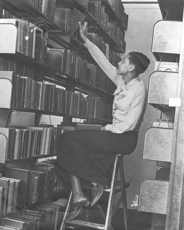 Library stacks at Lincoln University, c. 1937
Image courtesy of the Missouri State Museum Collection