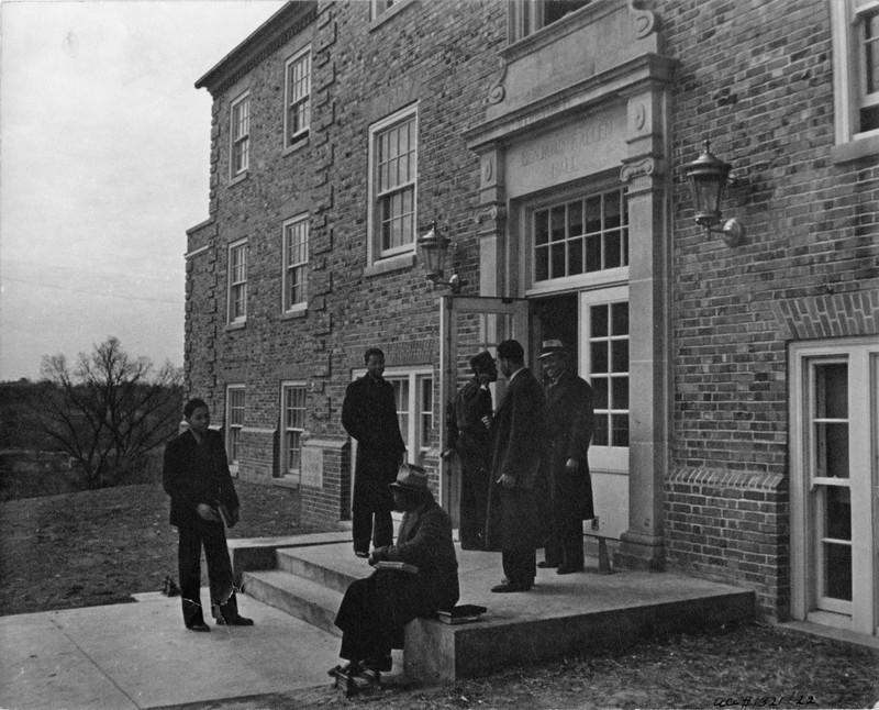 Students gathered outside Benjamin Allen Hall at Lincoln University, c. 1937
Image courtesy of the Missouri State Museum Collection