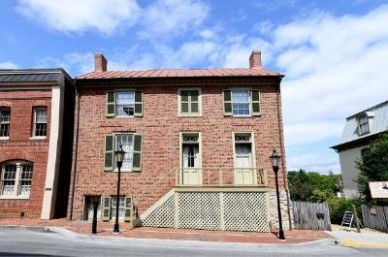 The house Jackson owned while teaching at VMI