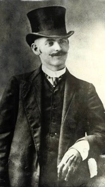 "Bathhouse" John Coughlin served as a First Ward Alderman alongside Michael "Hinky Dink" Kenna. Together they accepted bribes and gifts, promising protection to the taverns and brothels in their district despite the growing ire of society. 