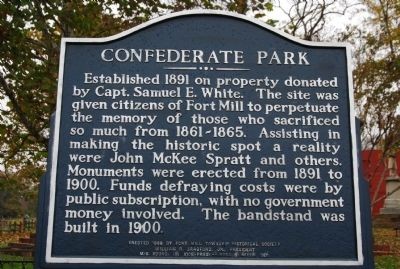 The plaque inscribed with the history of the park's establishment.
